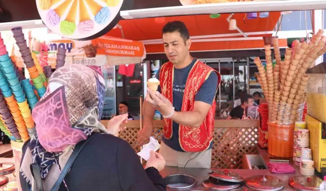 Hava sıcaklıklarının artmasıyla dondurma satışları arttı
