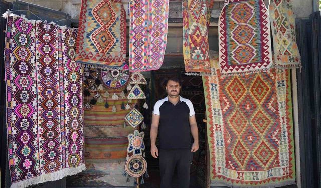 Gaziantep’te unutulmaya yüz tutan el dokumacılığını yaşatmaya çalışıyor!
