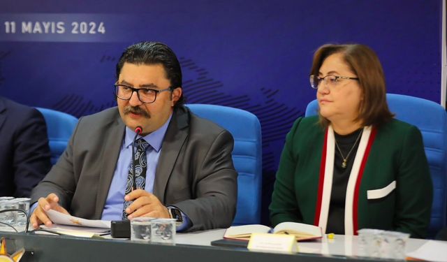 Şahin’in Venezuela çağrısına Murat Şerbetçi’den tam destek! Deprem bölgesi için bağışta bulundu…