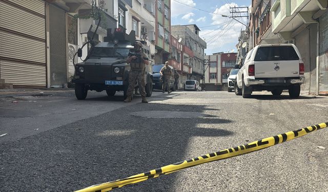 Gaziantep'te Özel Harekat Timlerinden şok operasyon!