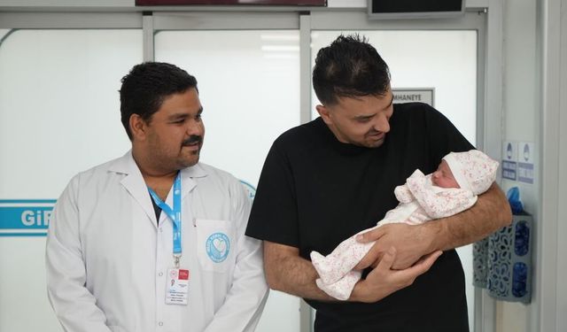 Doktorlar sezaryen dedi, o vazgeçmedi! Gaziantep'te ikinci bebeğini normal doğumla kucağına aldı