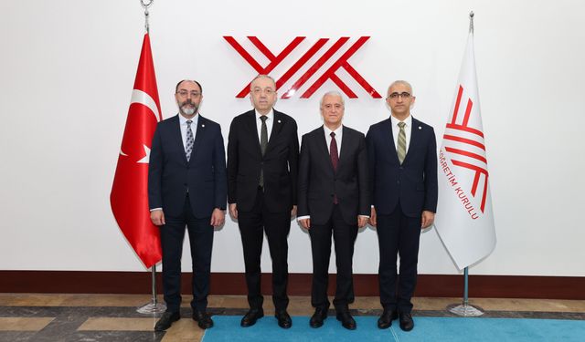 TEB Başkanı Demirci’den kritik ziyaret! Eczacılık Fakülteleri konuşuldu…