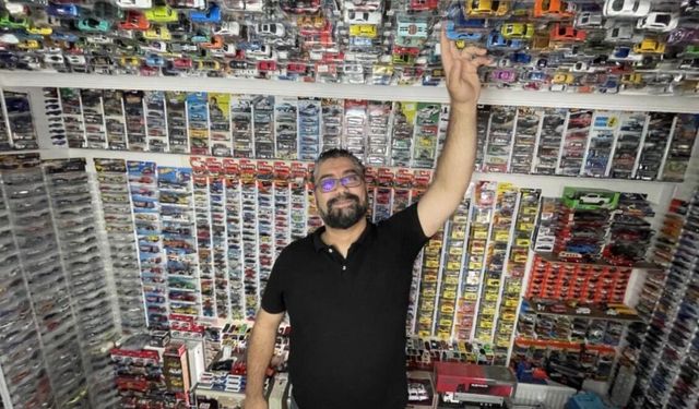Böylesi görülmedi! Evinde 15 bin maket otomobiliyle yaşıyor