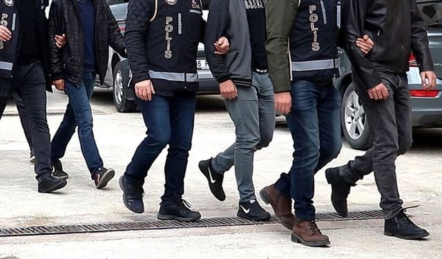 Gaziantep dahil 14 ilde dev operasyon! Yedek parça dolandırıcıları yakalandı