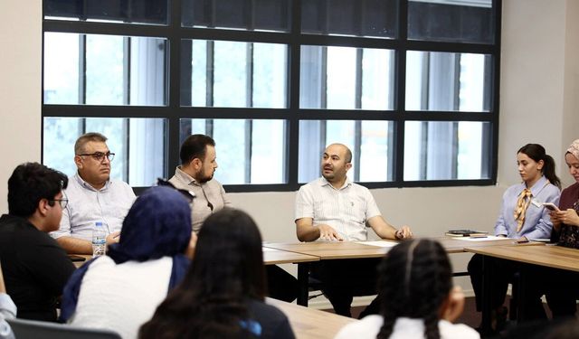 Gaziantep Üniversitesi'nde 'Yapay Zeka' konuşuldu
