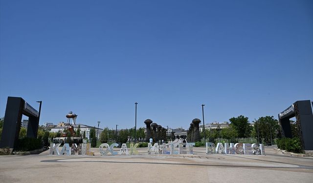 Gaziantep'te aşırı sıcaklar sokakları boşalttı (VİDEOHABER)