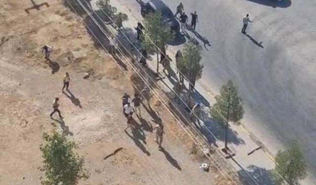 Jandarma kapısında büyük kavga: Yaralılar var!