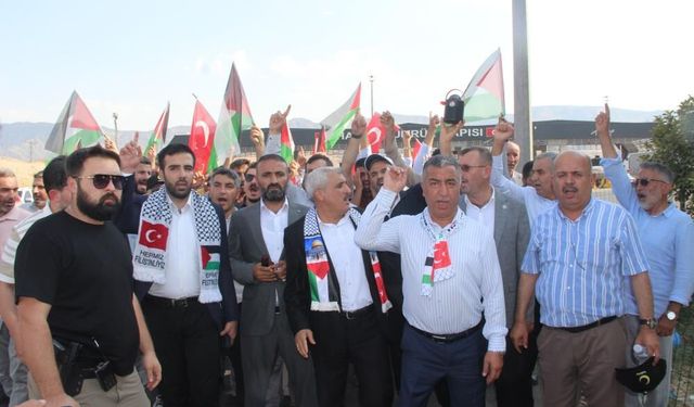 Filistin Konvoyu Irak sınırında bekletiliyor!