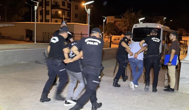 Kirveler suç örgütüne operasyon: 5 şüpheli tutuklandı