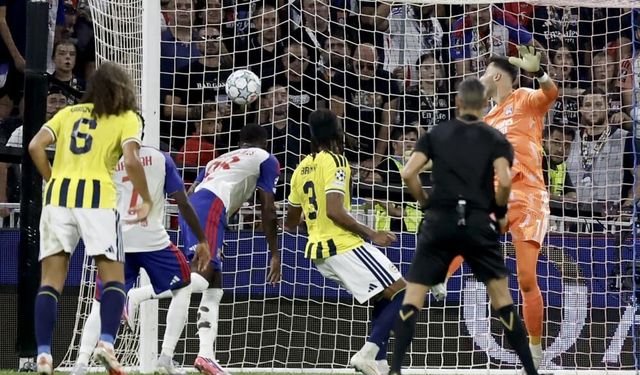 UEFA Şampiyonlar Ligi: Lyon: 1 - Fenerbahçe: 2 (Maç Özeti)