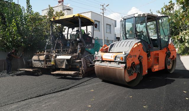 Kahramanmaraş Büyükşehir'den asfalt mesaisi