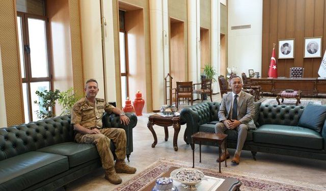 Gaziantep İl Jandarma Komutanı Uğurlu görevine başladı! İlk ziyaret Vali Çeber’e
