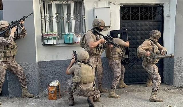 20 ilde zehir tacirlerine ağır darbe! 41 şüpheli tutuklandı