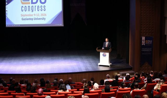 Gaziantep Üniversitesi’nde uluslararası kongre! Eğitim ele alındı