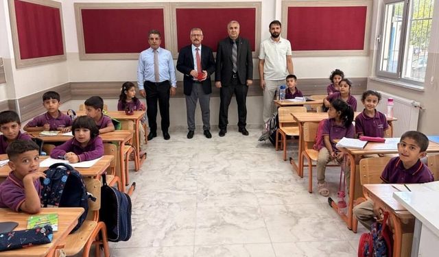 Gaziantep’te depremde yıkılmıştı! Küçüklü İlkokulu yeni binasında eğitim-öğretime başladı