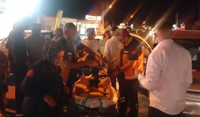 Gaziantep'te iki araç çarpıştı: 1 yaralı (VİDEOHABER)