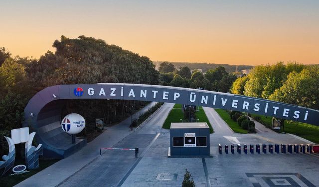 Gaziantep Üniversitesi öğrencilerinden ‘asfalt’ çağrısı