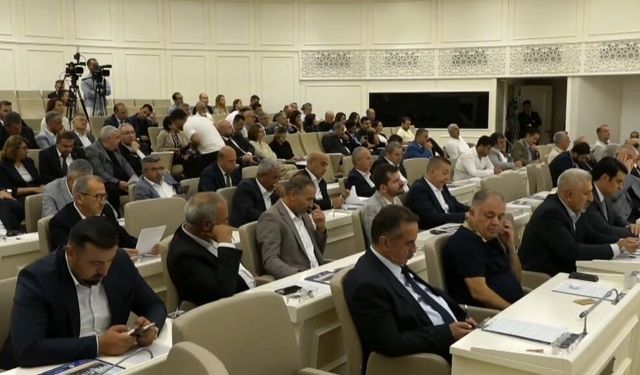 Gaziantep Büyükşehir Meclisinde şok istifalar! 8 isim CHP’den ayrıldı…