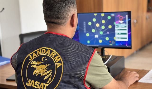 Gaziantep JASAT’tan nokta operasyon! FETÖ firarisi yakalandı