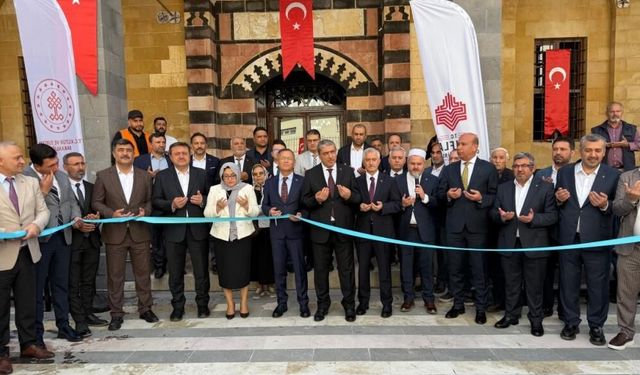 Gaziantep'te depremde hasar görmüştü! Tahtani Camii yeniden ibadete açıldı