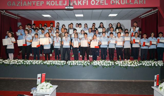 GKV Özel Okullarında Cambridge ve TOEFL sertifika töreni