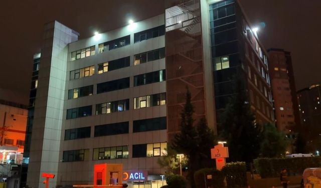 Şarkıcı Hakkı Bulut hastaneye kaldırıldı