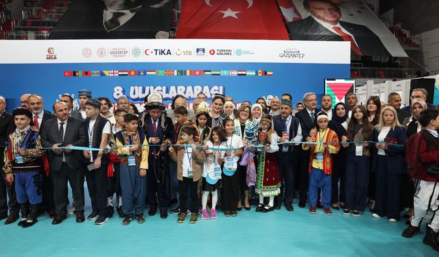 Gaziantep’te Türk dünyasının genç beyinleri bilim ve teknoloji için buluştu!