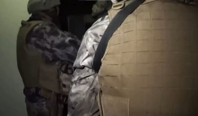 Zehir tacirlerine İstanbul merkezli 13 ilde operasyon!