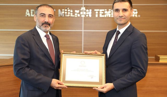 Yıldırım ve Yönetimi mazbatalarını aldı! Gaziantep’i ileriye taşıyacağız