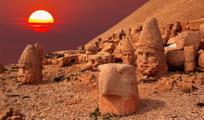 Kültür ve Turizm Bakanlığı’ndan Antik Kentlere Tarihi Destek