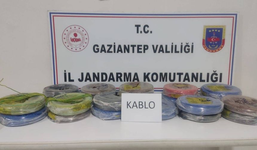 Gaziantep'te Elektrik Kablosu Çalan Şahıs Suçüstü Yakalandı