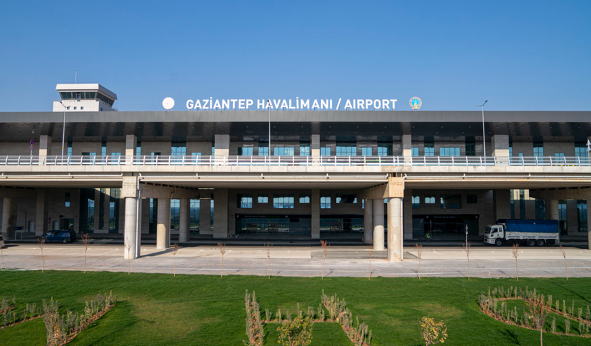 Gaziantep’te hava ulaşımına fırtına engeli! Uçuşlar o saate kadar iptal…