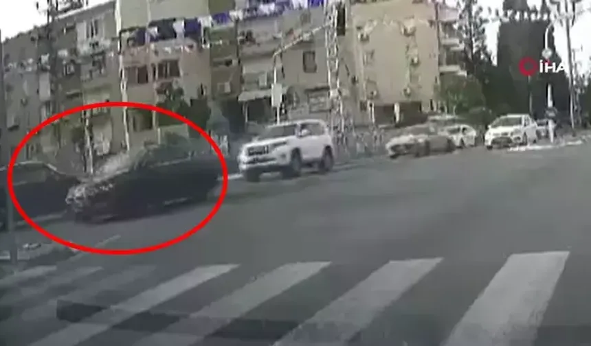 Kırmızıda Geçen İsrailli Bakan Kaza Yaptı: 3 Yaralı