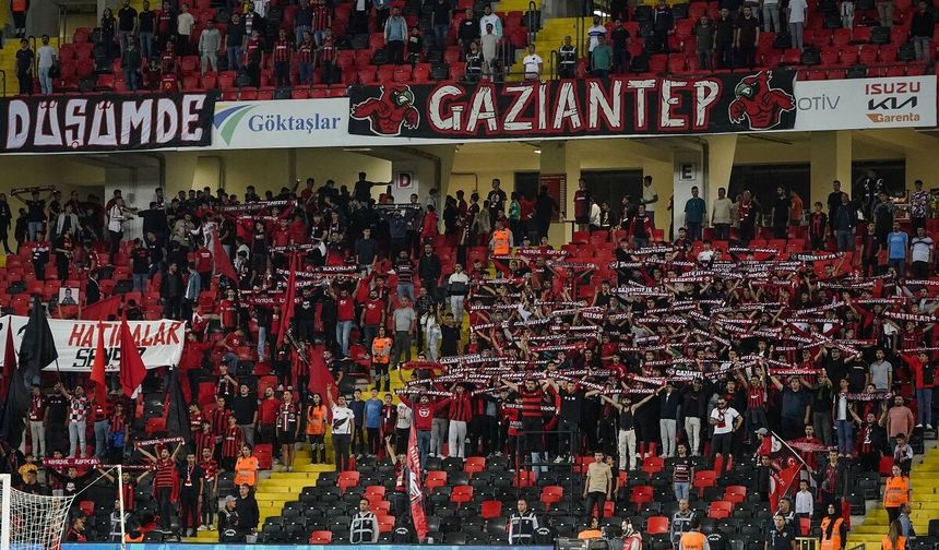 Gaziantep FK taraftarına Büyükşehir Belediyesi’nden jest! Taraftara ulaşım ücretsiz…