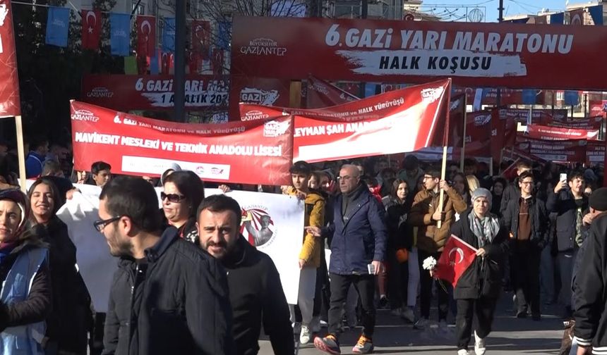 6. Gazi Yarı Maratonu ve Halk Koşusu coşkuyla başladı