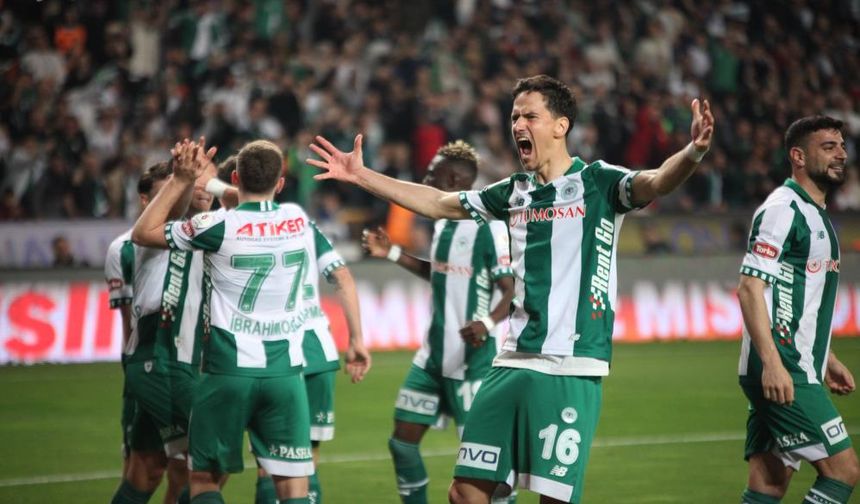 Trendyol Süper Lig: Konyaspor: 1 - Beşiktaş: 0 (İlk Yarı)