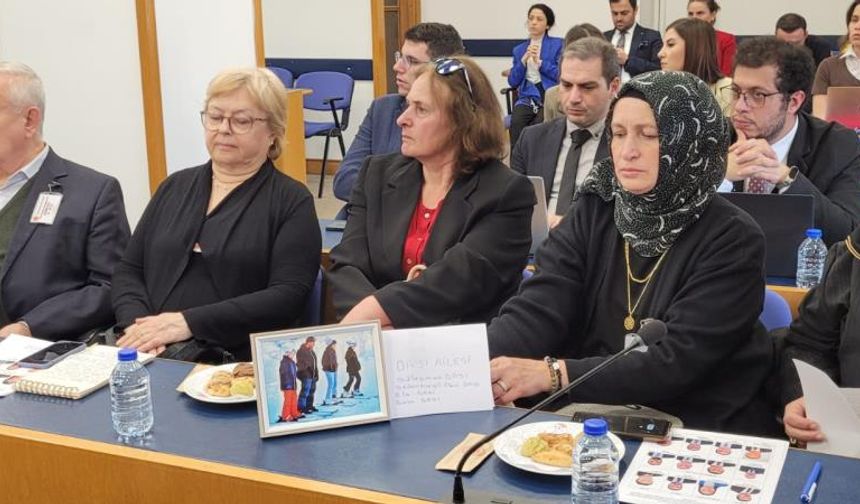 Hayatını kaybedenlerin yakınları ve milletvekilleri gözyaşlarını tutamadı