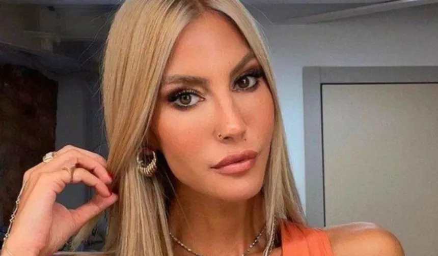 Çağla Şıkel’in Yüzüne Ne Oldu? Sosyal Medyada Gündem Oldu