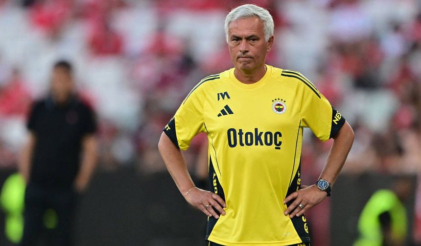 Mourinho'nun istediği yıldız oyuncu Fenerbahçe’ye geliyor!