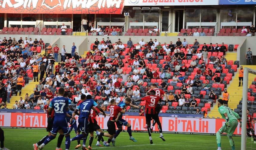 Gaziantep FK- Samsunspor maçı canlı skor! İlk yarı tamamlandı