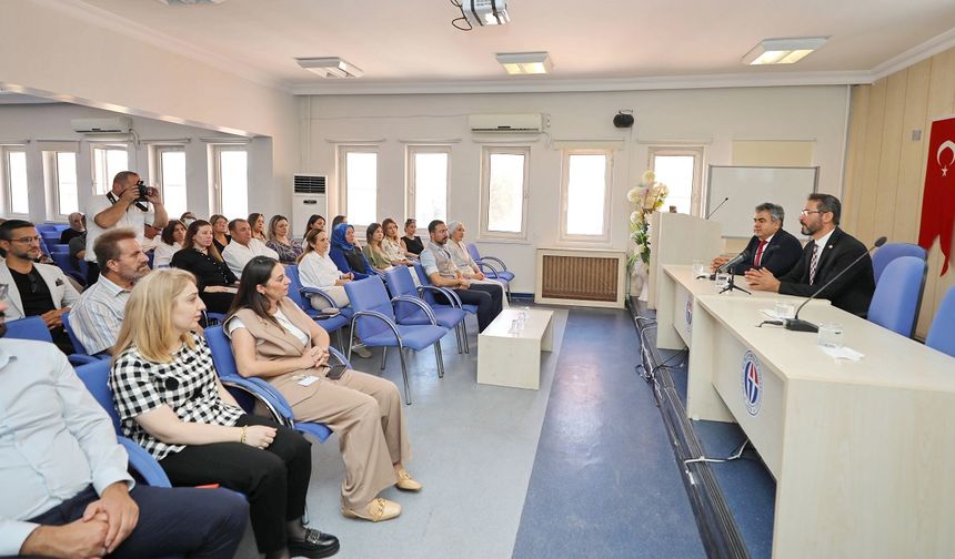 GAÜN Sosyal Bilimler MYO’da 2025-2026 Akademik Kurul Toplantısı gerçekleştirildi