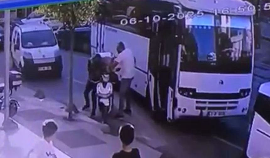 Trafik magandası kuryeye dehşeti yaşattı! Video haber…