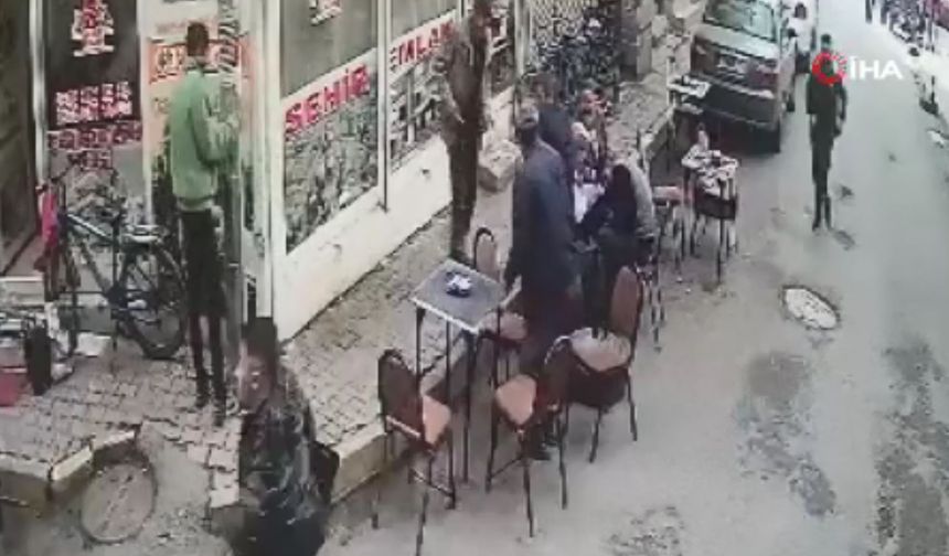 Silahlı kovalamaca anları kamerada! İşte o anlar…