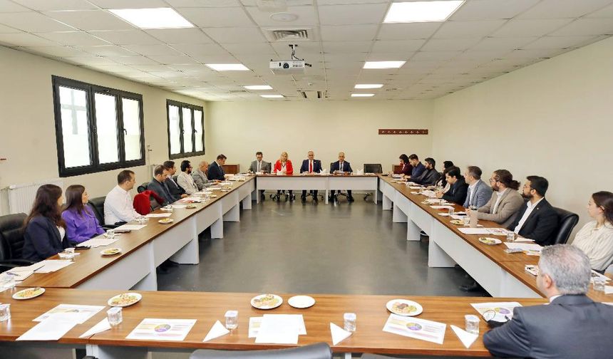 GAÜN Hukuk Fakültesi Akademik Kurulu gerçekleşti! Rektör Doğan’dan dayanışma vurgusu