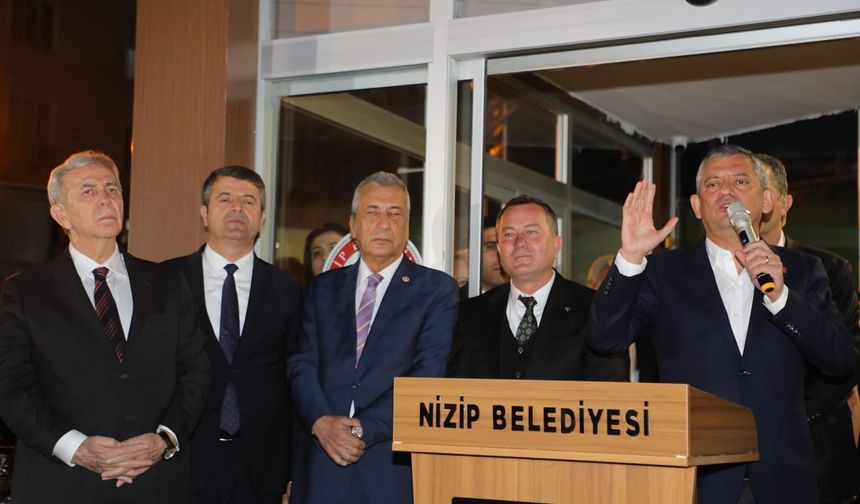 Özel'den Nizip Belediye Başkanı Doğan'a övgü! Ali Başkan, 'Olmaz' denileni başardı