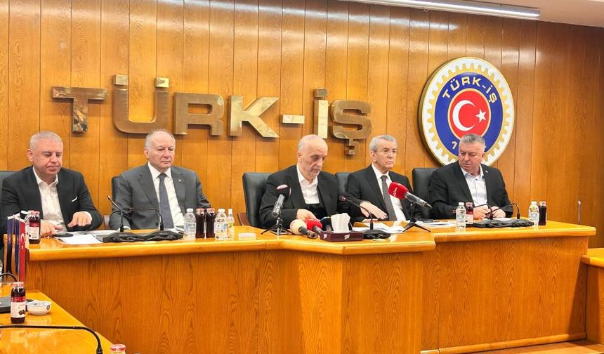TÜRK-İŞ Genel Başkanı Atalay'dan asgari ücret tespit komisyonu'na ilişkin flaş açıklama