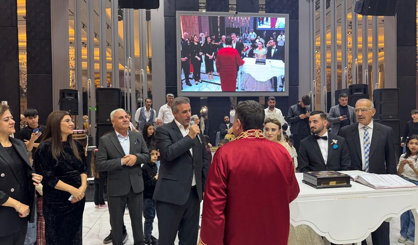 Gaziantep bu düğünü konuşuyor! Necmettin Polat oğlunu evlendirdi…