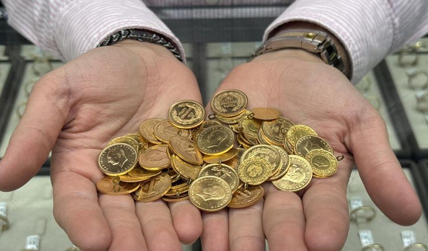 Altın yatırımcısının yüzü 2026'da gülecek! "Gram altında 6 bin 300 TL bandına doğru hareketler görebiliriz"