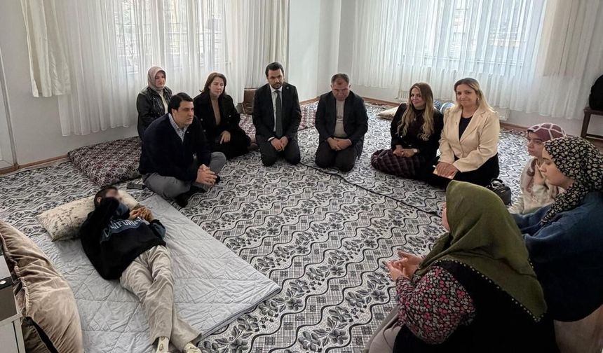 Başkan Yılmaz'dan çocuklara moral ziyareti! “Her zaman yanlarındayız”