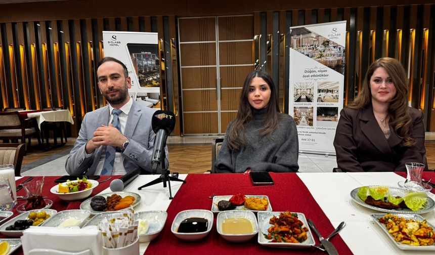 Gaziantep S Class Hotel Yönetimi iftarda basın mensuplarıyla bir araya geldi